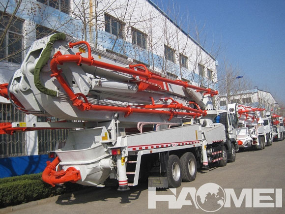 Haomei mini concrete boom pump truck for sale
